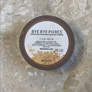 It cosmetics tinted skin finishing powder